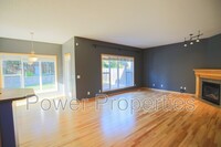 42 Hidden Creek Heights NW in Calgary, AB - Building Photo - Building Photo