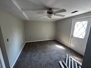 3401 10th Ave in Council Bluffs, IA - Building Photo - Building Photo