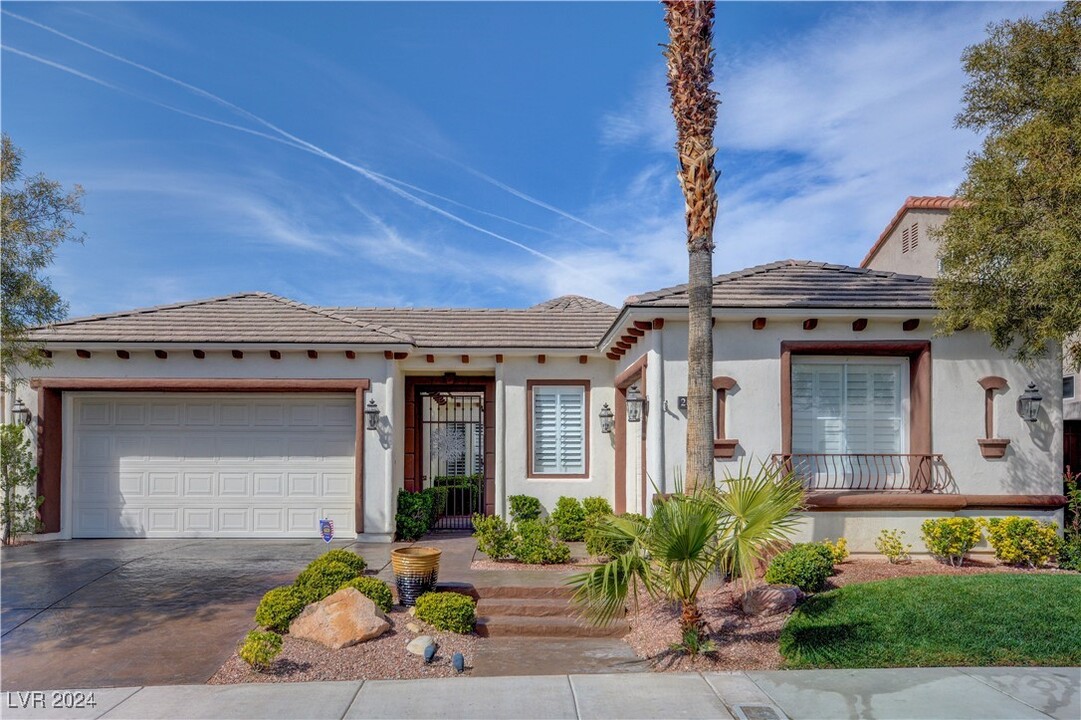 2853 Red Springs Dr in Las Vegas, NV - Building Photo