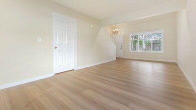 8035 53rd Ave W in Mukilteo, WA - Building Photo - Building Photo