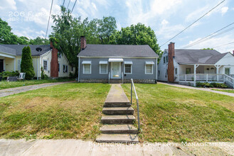 206 Floral Park in Lexington, KY - Foto de edificio - Building Photo