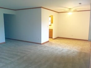 1500 Clover St in Mount Vernon, IN - Building Photo - Building Photo