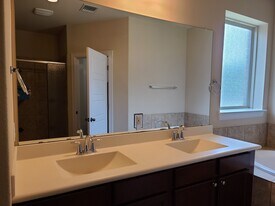 218 Simmons Dr in Cedar Park, TX - Building Photo