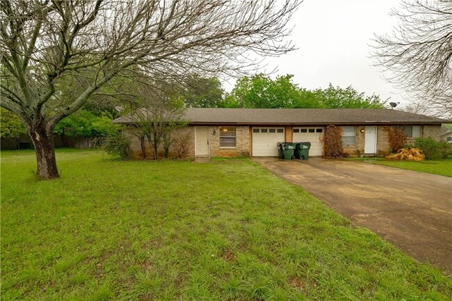 806 Judy Dr