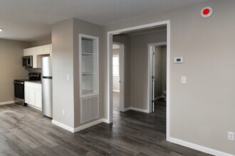 1309 Main St E in Oak Hill, WV - Building Photo - Building Photo