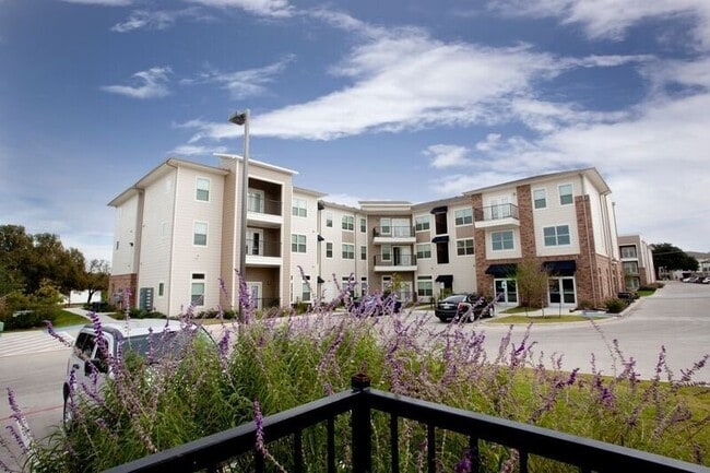 property at 817 Colcord Ave