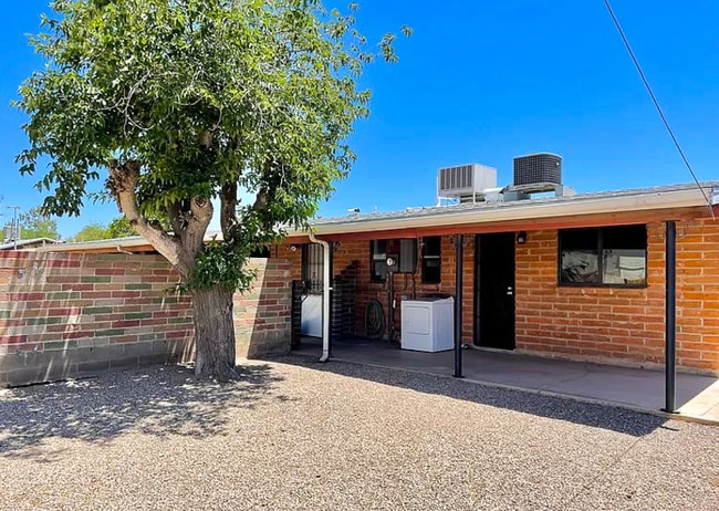 1526 W Windsor St in Tucson, AZ - Building Photo - Building Photo
