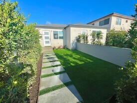 12759 Matteson Ave in Los Angeles, CA - Building Photo