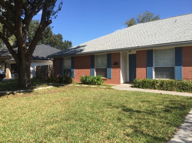 property at 10287 Stallion Run Ct