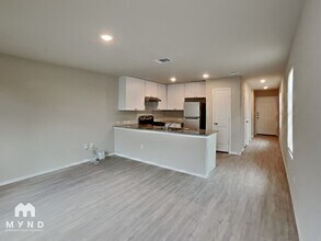 4220 Thalweg Way in San Antonio, TX - Building Photo - Building Photo