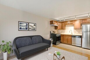 Logan Terrace in Denver, CO - Building Photo