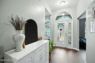 832 Heritage Lakes Dr in Jacksonville, FL - Building Photo - Building Photo