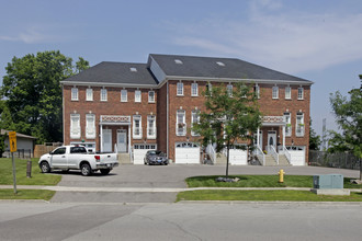 1909 Valley Farm Rd in Pickering, ON - Building Photo - Building Photo