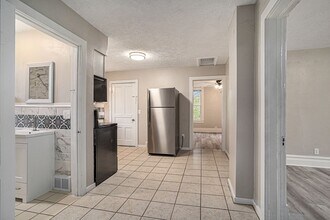 1701 S Park St in Kalamazoo, MI - Building Photo - Building Photo