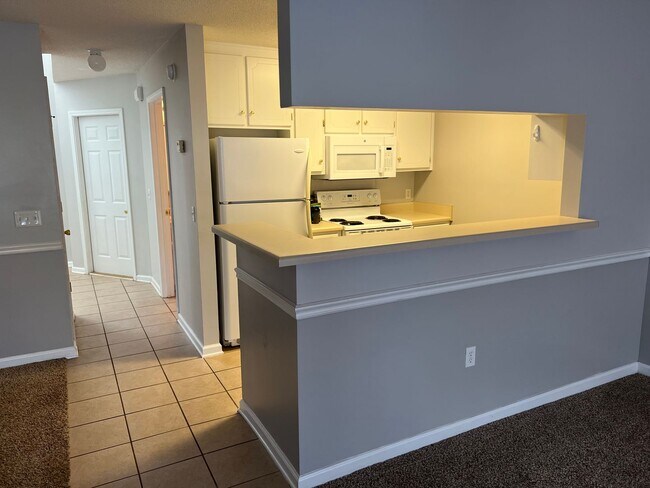 162 N Spring View Dr in Enterprise, AL - Building Photo - Building Photo