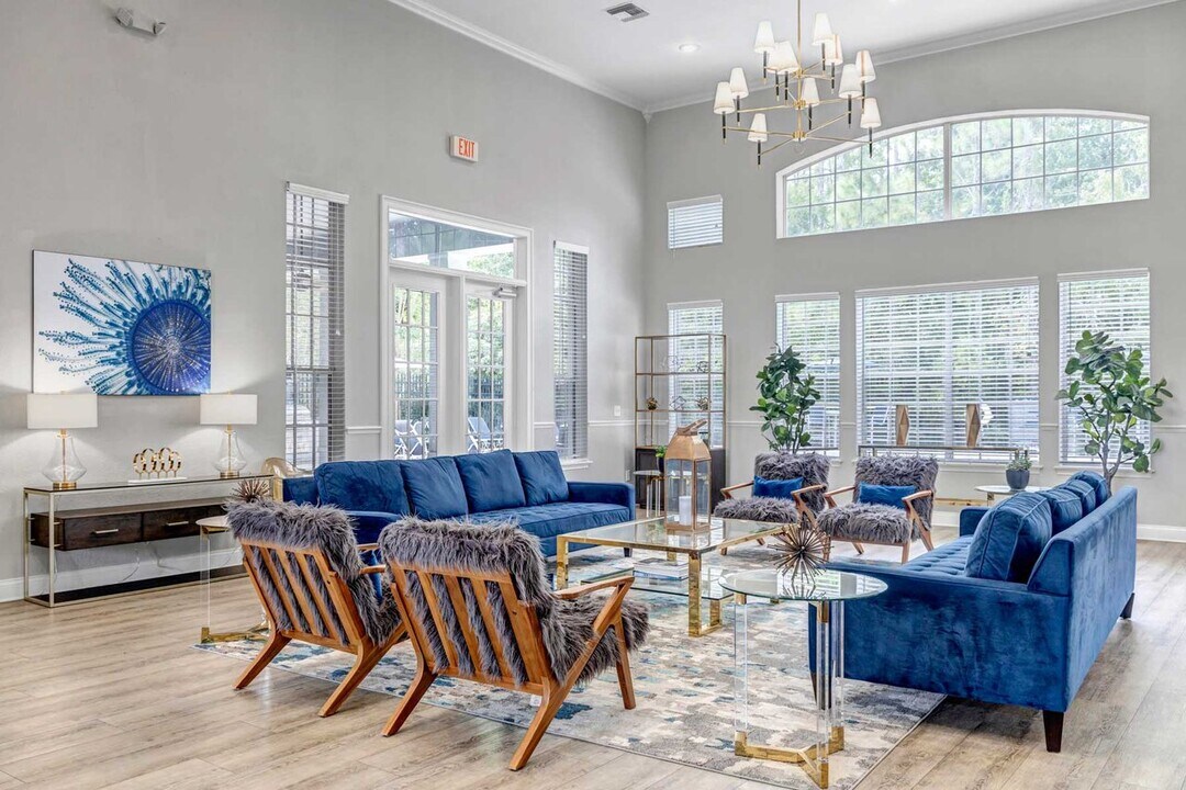 Cobblestone at Eagle Harbor in Fleming Island, FL - Foto de edificio