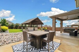 15236 Holly Bay Ct in Aledo, TX - Building Photo