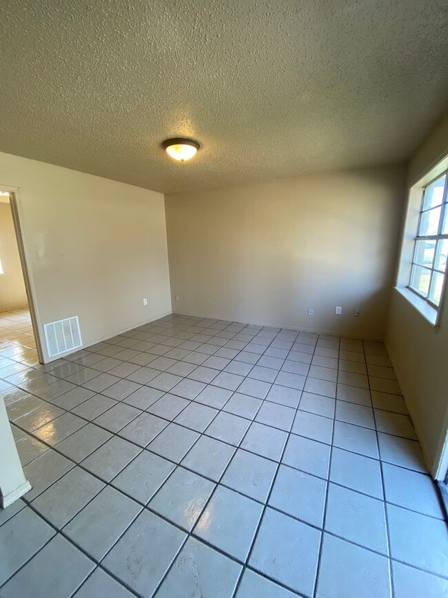 207 N 37th St in Van Buren, AR - Building Photo - Building Photo