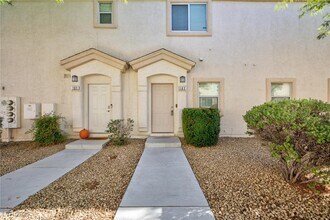8787 Roping Rodeo Ave in Las Vegas, NV - Building Photo - Building Photo