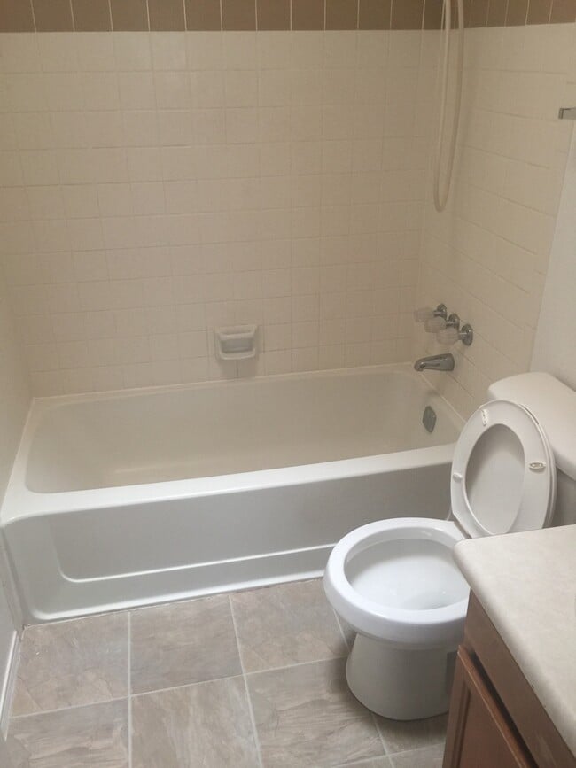 4216 Russel Ct NE in Rio Rancho, NM - Building Photo - Building Photo