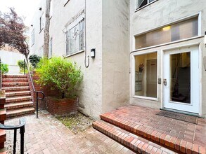 14th Ave Apartments, LLC in Oakland, CA - Foto de edificio - Interior Photo