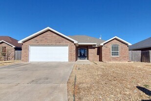 2125 Hayes in Portales, NM - Building Photo