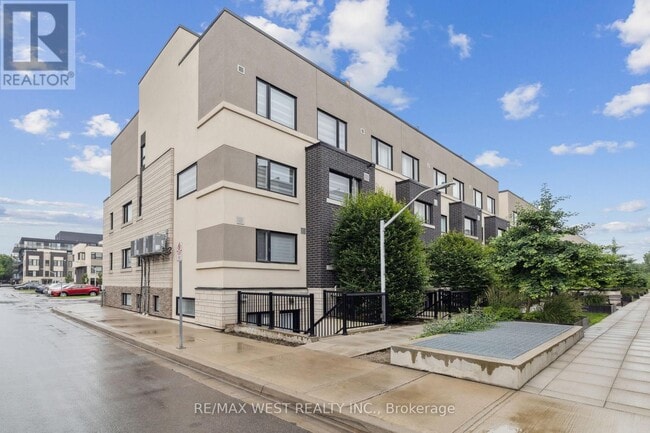 property at 817-1133 COOKE Blvd