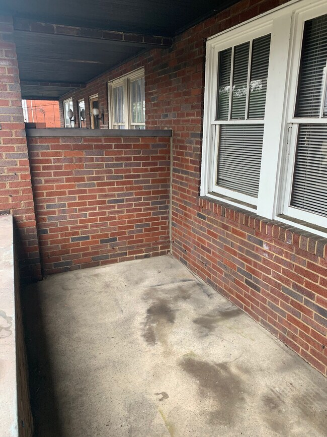 1831 Morningside Ave in Pittsburgh, PA - Building Photo - Building Photo