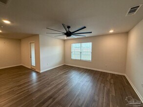 4424 White Cedar Ct in Pace, FL - Building Photo - Building Photo