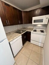 4850 NE 5th Ave in Boca Raton, FL - Building Photo - Building Photo