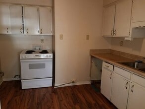7120 Fagerstrom Dr in Theodore, AL - Building Photo - Building Photo