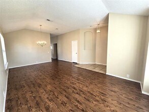 8329 Derby Ln in Fort Worth, TX - Building Photo - Building Photo