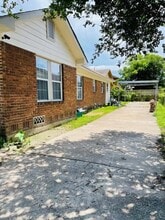 6950 Avenue L in Houston, TX - Building Photo - Building Photo
