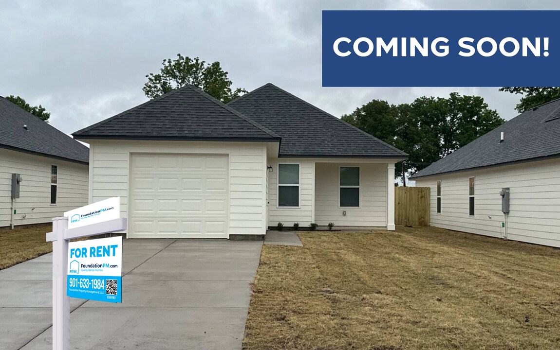 2507 E Tyler Ave in West Memphis, AR - Building Photo