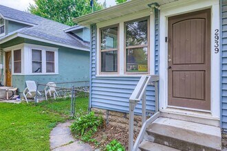 2939 Russell Ave N in Minneapolis, MN - Foto de edificio - Building Photo