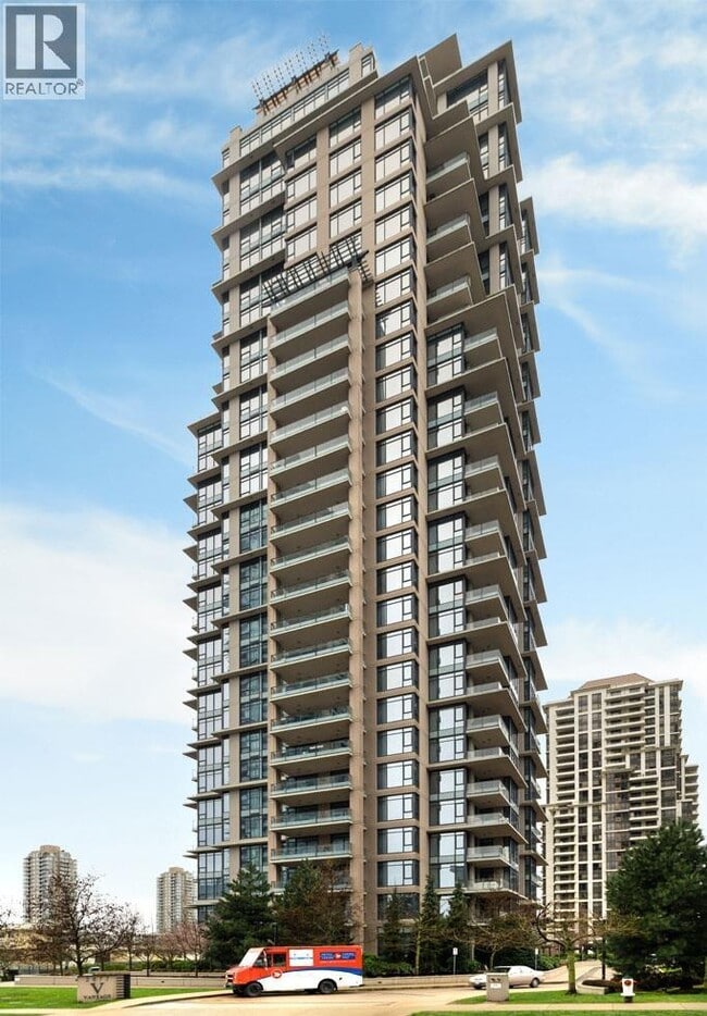 property at 2077-2077 Rosser Ave