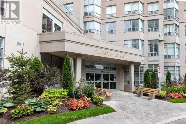 property at 88-1088 Corporate Dr