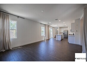 1048 N 70th Pl in Scottsdale, AZ - Building Photo - Building Photo