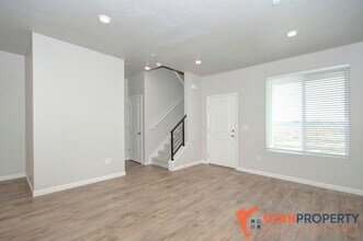 63 N Veranda Ct in Saratoga Springs, UT - Building Photo - Building Photo