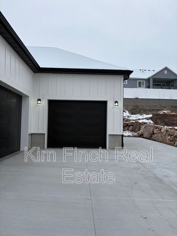 202 N 910 E in Santaquin, UT - Building Photo - Building Photo