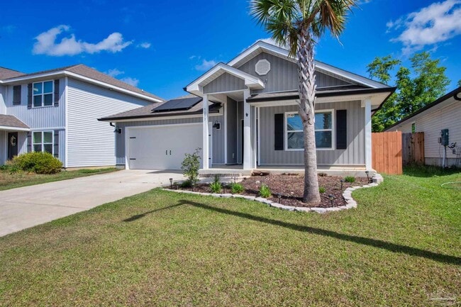 5277 Peach Dr in Milton, FL - Building Photo - Building Photo