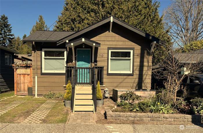 4710 SW Othello St in Seattle, WA - Building Photo
