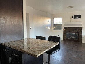 9125 Sparklewood Ct in Las Vegas, NV - Building Photo - Building Photo