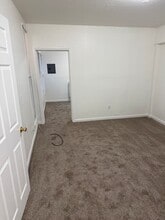 1672 Revere Ave in San Francisco, CA - Building Photo - Building Photo