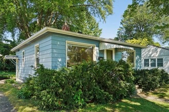 1118 Lorraine Dr in Madison, WI - Building Photo - Building Photo
