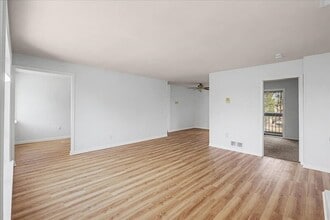 66 Banner Ct in Evesham, NJ - Building Photo - Building Photo