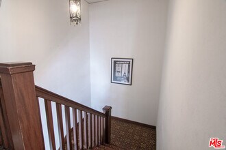 170 1/2 S Sycamore Ave in Los Angeles, CA - Building Photo - Building Photo