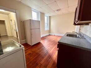 560 Manor St in Lancaster, PA - Building Photo - Building Photo