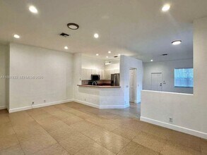 1761 Aspen Ln in Weston, FL - Building Photo - Building Photo