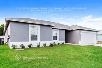 4532 SW Floral St in Port St. Lucie, FL - Building Photo - Building Photo